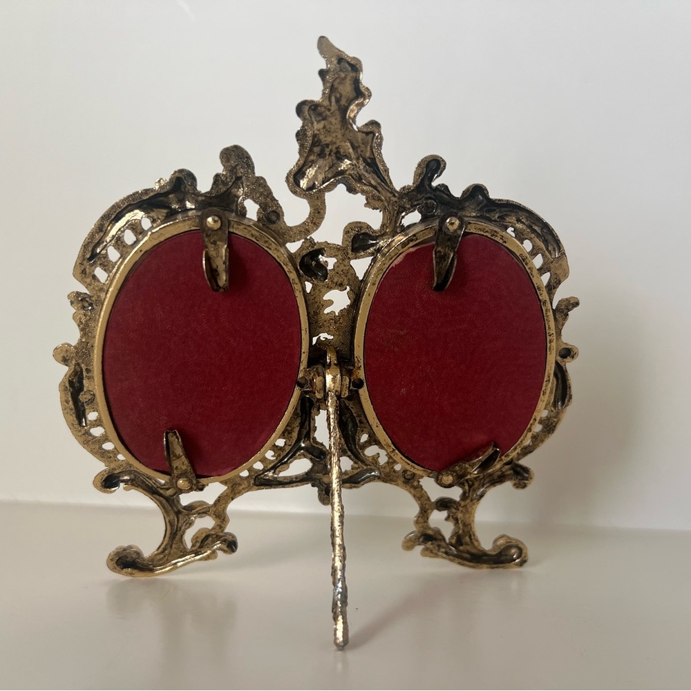 Antique Picture Frame - Picture 4 of 8